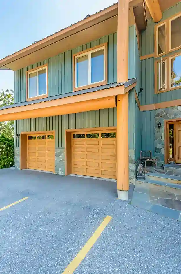 Quality Commercial Door Repair in Whitchurch-Stouffville